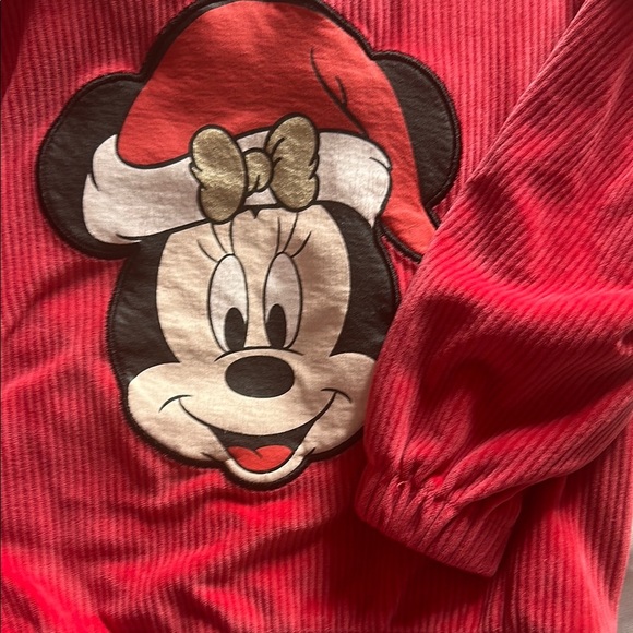 Disney Red Matching Set Character Design - Picture 2 of 7